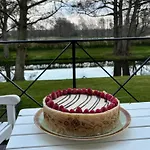 Hotel Mollehuset Til Visborggaard Slot