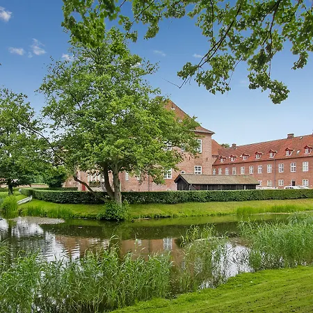 Mollehuset Til Visborggaard Slot 2*