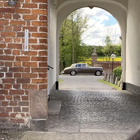 Mollehuset Til Visborggaard Slot ホテル
