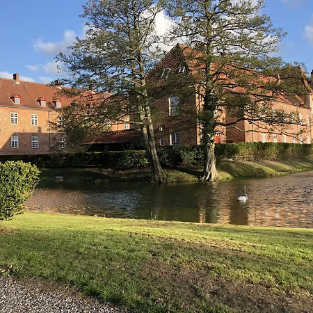 Mollehuset Til Visborggaard Slot Hotel 2*