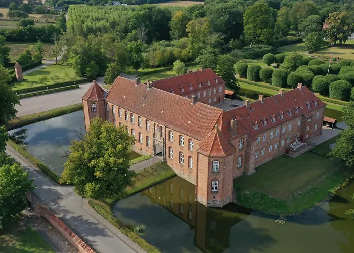 Mollehuset 2* Hadsund